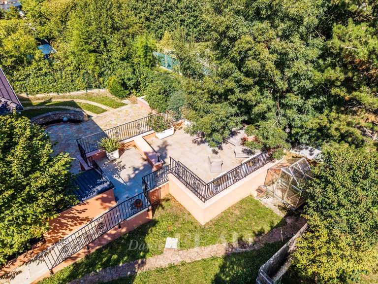 Maison Bougival - 7 chambres - 307m²