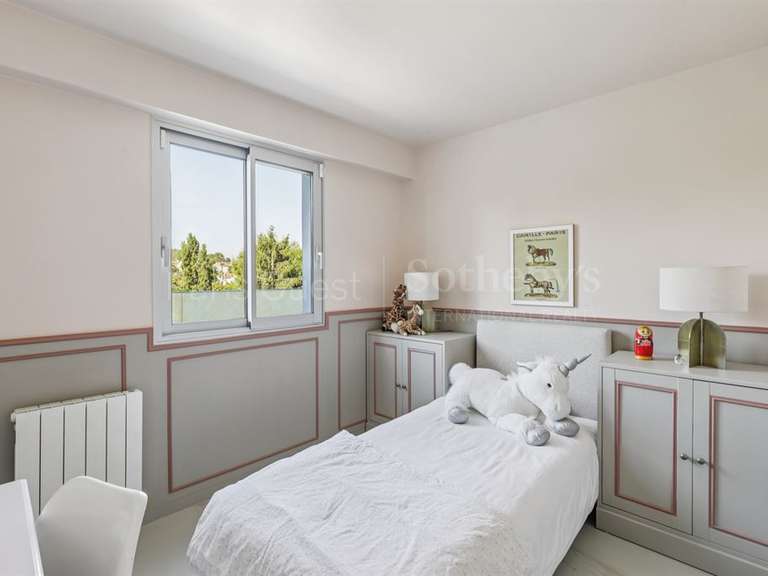 Maison Bougival - 4 chambres - 220m²