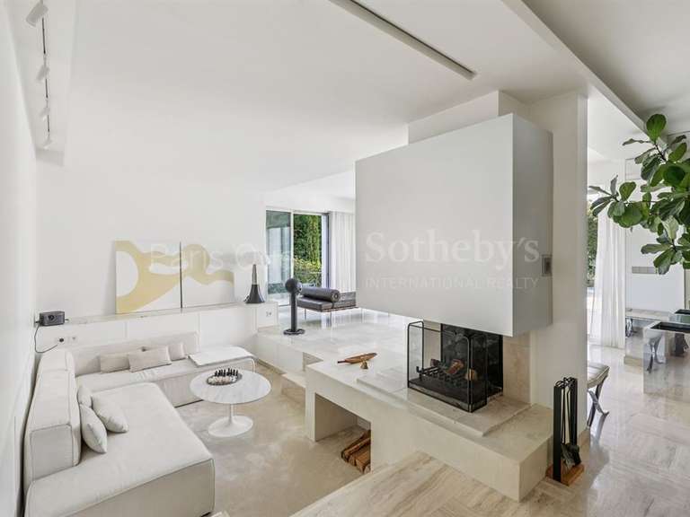 House Bougival - 4 bedrooms - 220m²