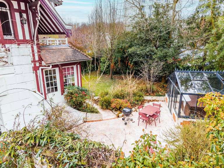 Maison Bougival - 5 chambres - 185m²