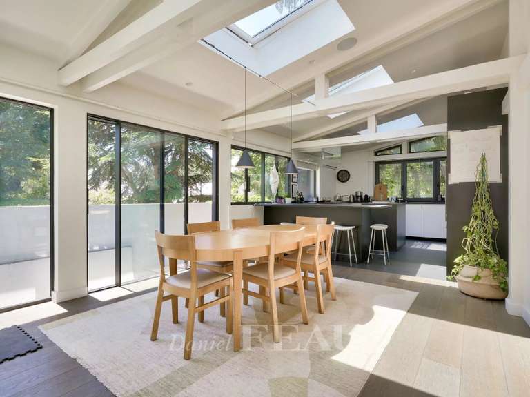 Maison Bougival - 5 chambres - 246m²