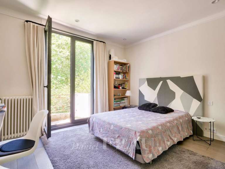 Maison Bougival - 5 chambres - 246m²