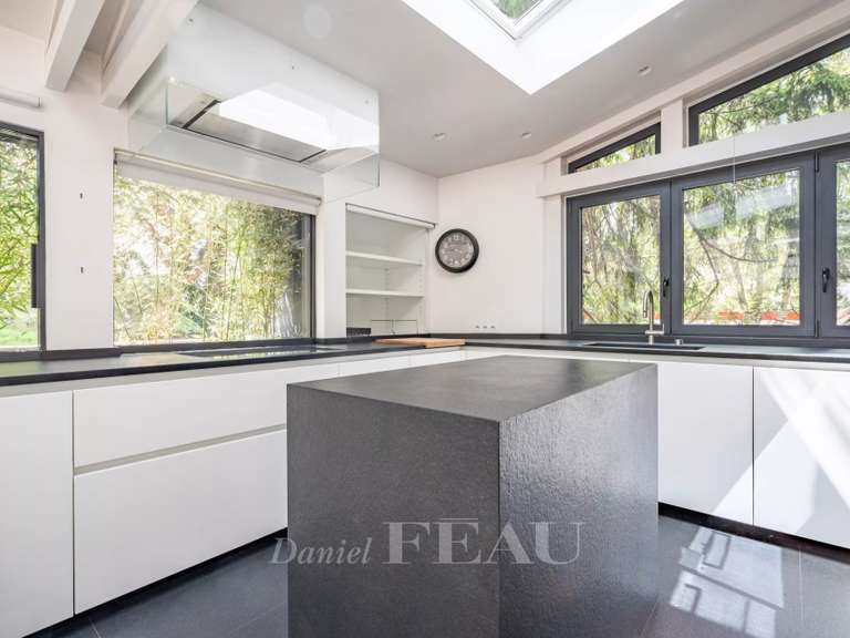 Maison Bougival - 5 chambres - 246m²