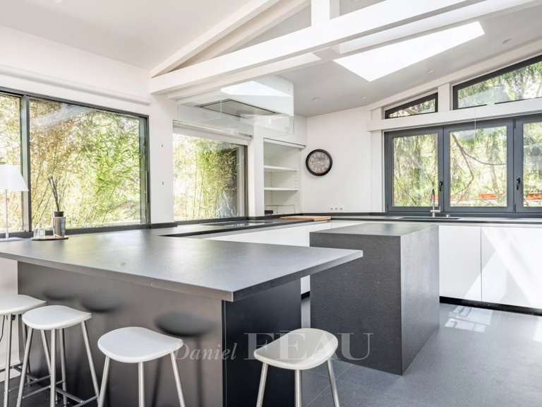 Maison Bougival - 5 chambres - 246m²
