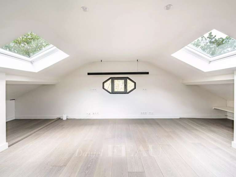Maison Bougival - 5 chambres - 246m²