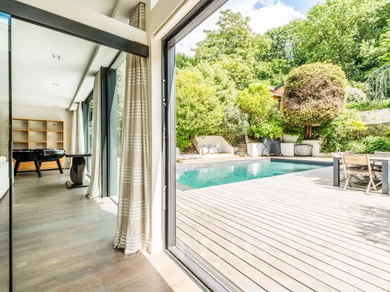 Maison Bougival - 5 chambres - 246m²
