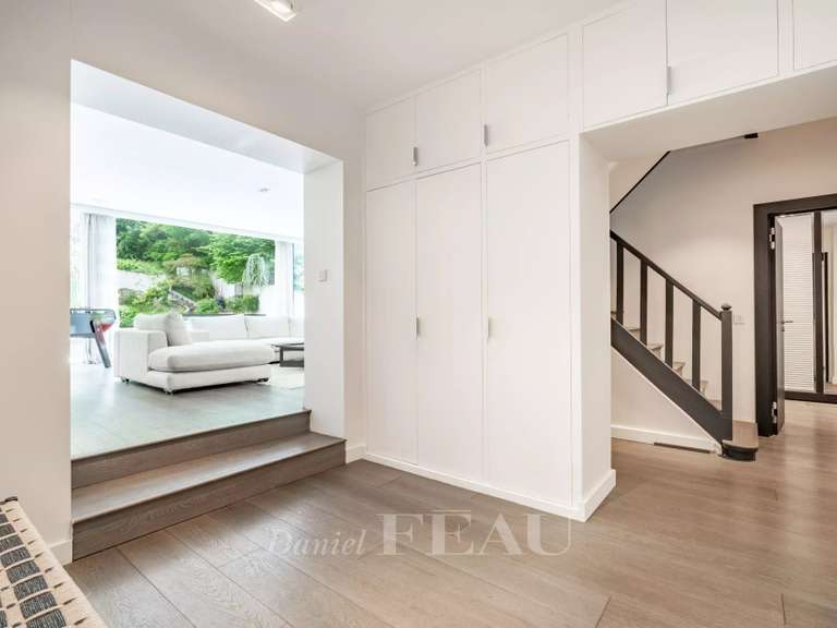 Maison Bougival - 5 chambres - 246m²