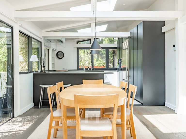 Maison Bougival - 5 chambres - 246m²