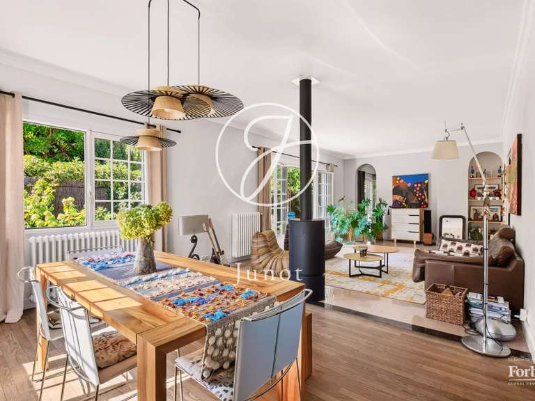 Maison Bougival - 4 chambres - 311m²