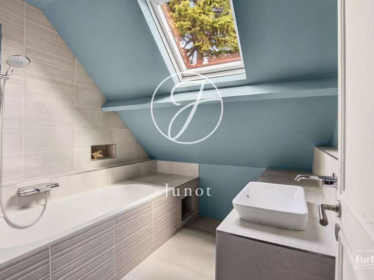 Maison Bougival - 4 chambres - 311m²