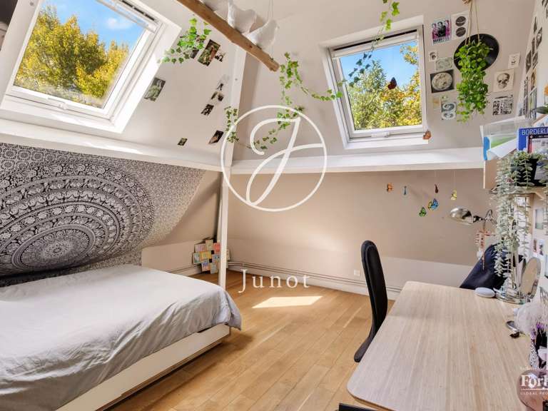 Maison Bougival - 4 chambres - 311m²