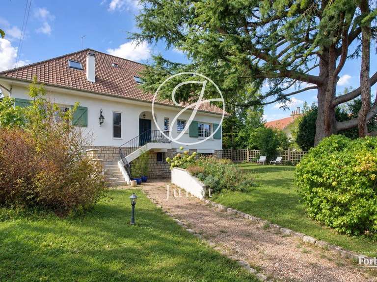 Maison Bougival - 4 chambres - 311m²