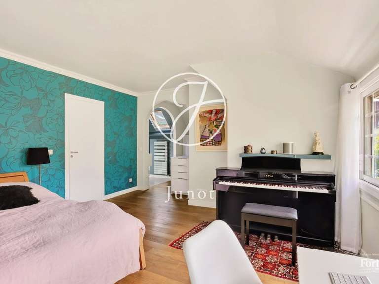 Maison Bougival - 4 chambres - 311m²