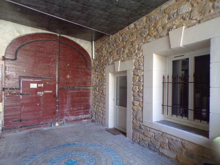 House Boujan-sur-Libron - 526m²