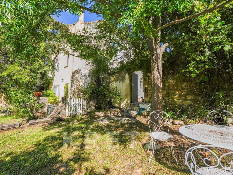 Maison Boulbon - 5 chambres - 266m²