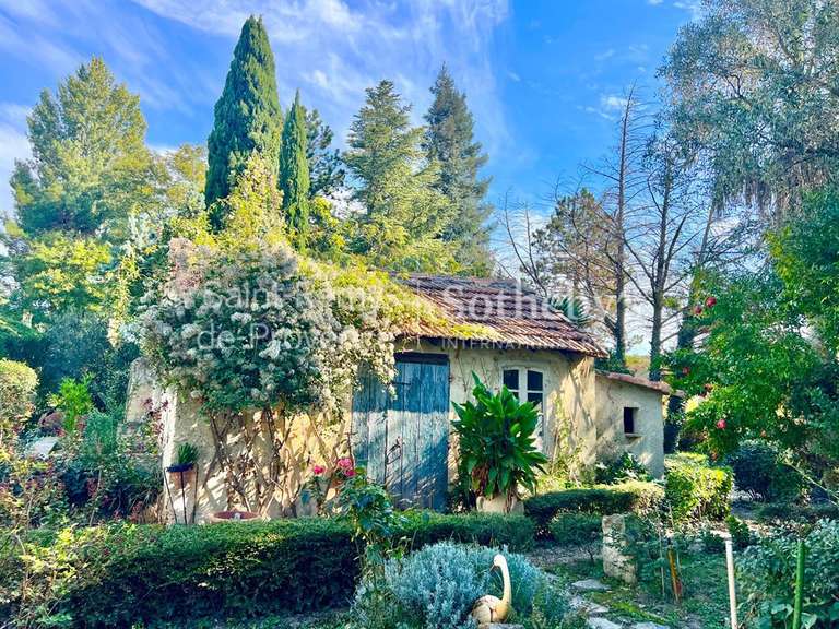 House Boulbon - 5 bedrooms - 209m²