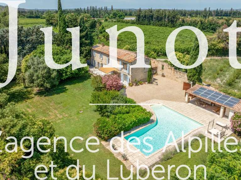House Boulbon - 5 bedrooms - 230m²