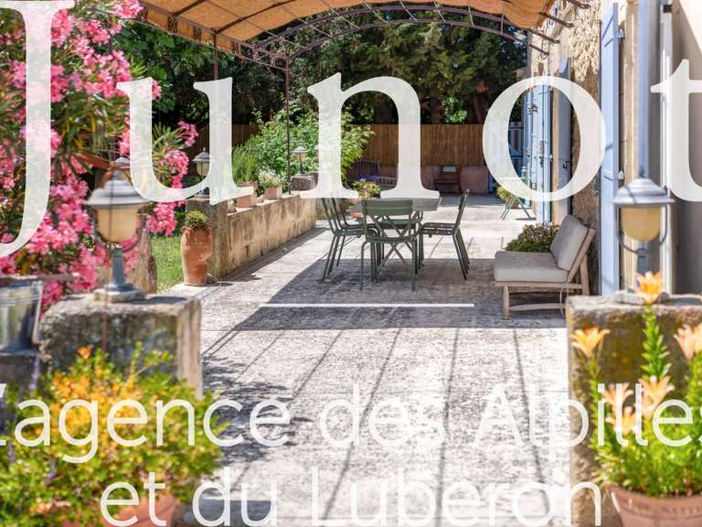 House Boulbon - 5 bedrooms - 230m²