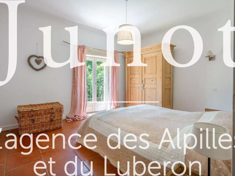 House Boulbon - 5 bedrooms - 230m²