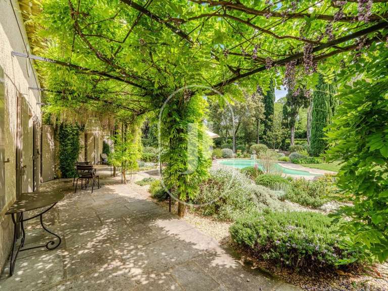 Property Boulbon - 6 bedrooms - 300m²