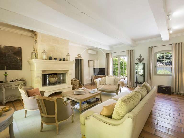 Property Boulbon - 6 bedrooms - 300m²