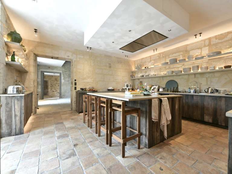 Propriété Boulbon - 11 chambres - 1160m²