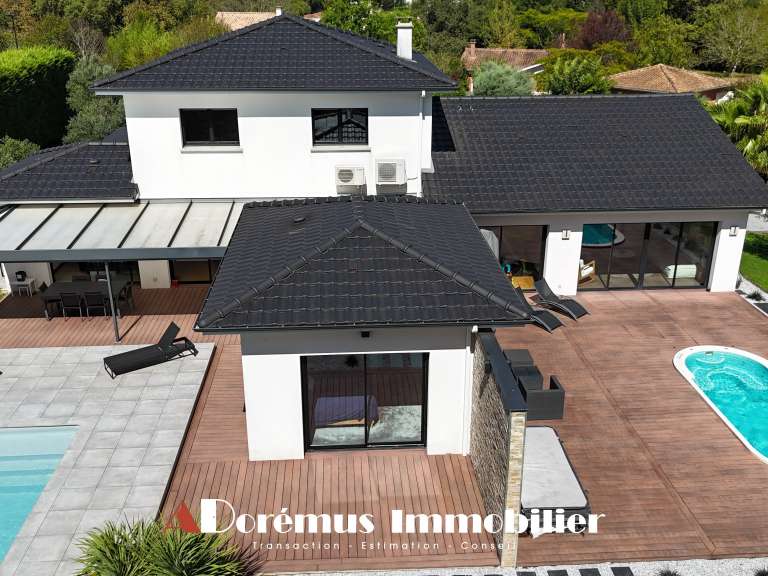 Maison Bouliac - 5 chambres - 249m²