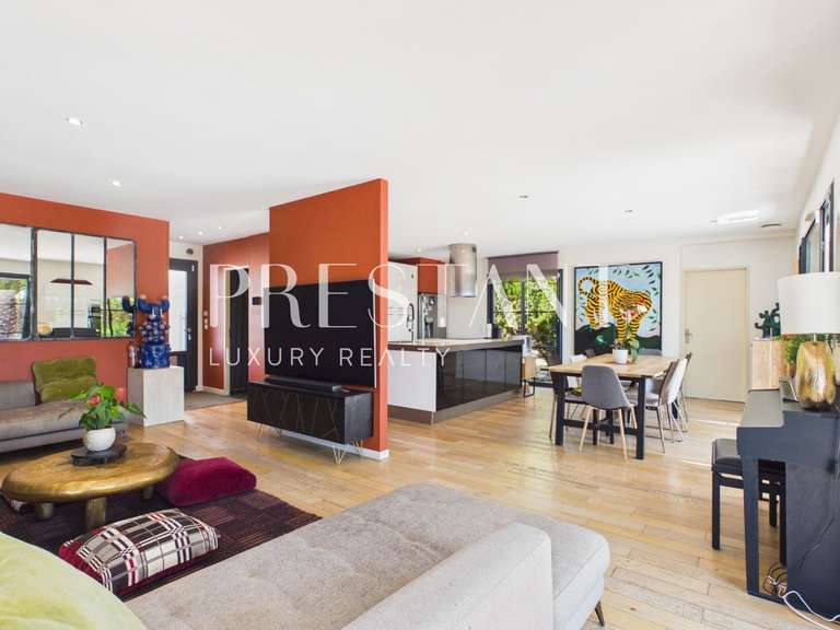 House Bouliac - 4 bedrooms - 168m²