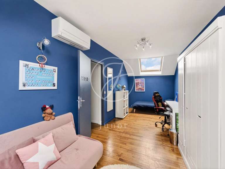 Maison Boullay-les-Troux - 4 chambres - 171m²