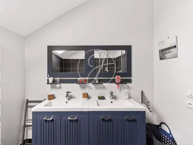 Maison Boullay-les-Troux - 4 chambres - 171m²