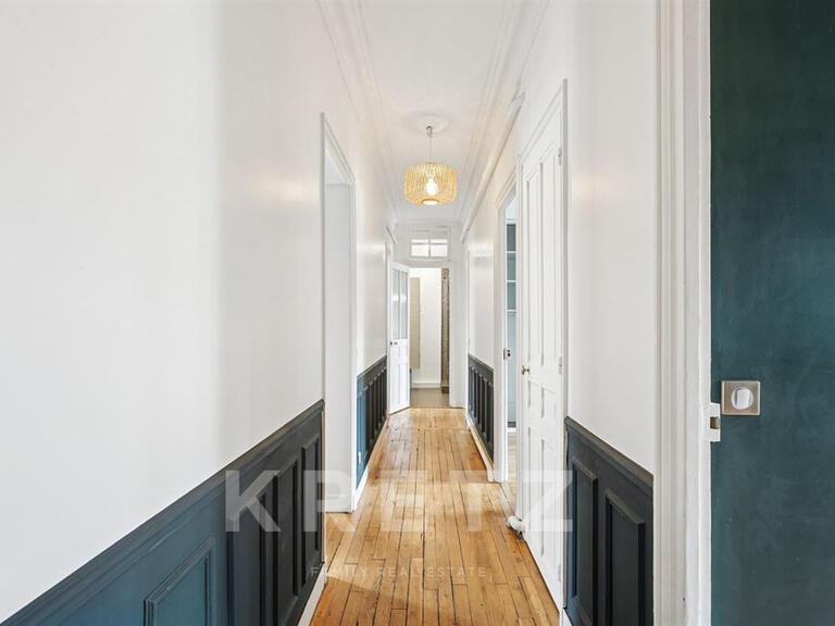 Apartment Boulogne-Billancourt - 2 bedrooms - 76m²