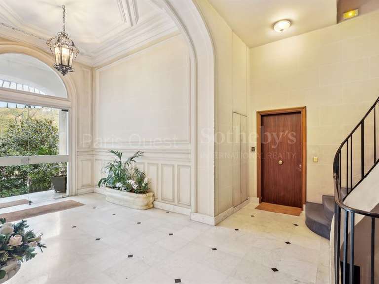 Appartement Boulogne-Billancourt - 1 chambre - 124m²