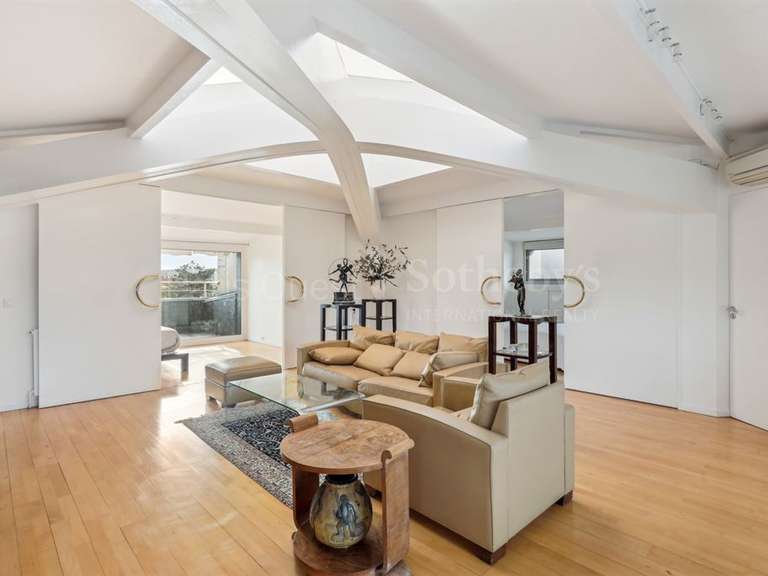 Appartement Boulogne-Billancourt - 1 chambre - 124m²