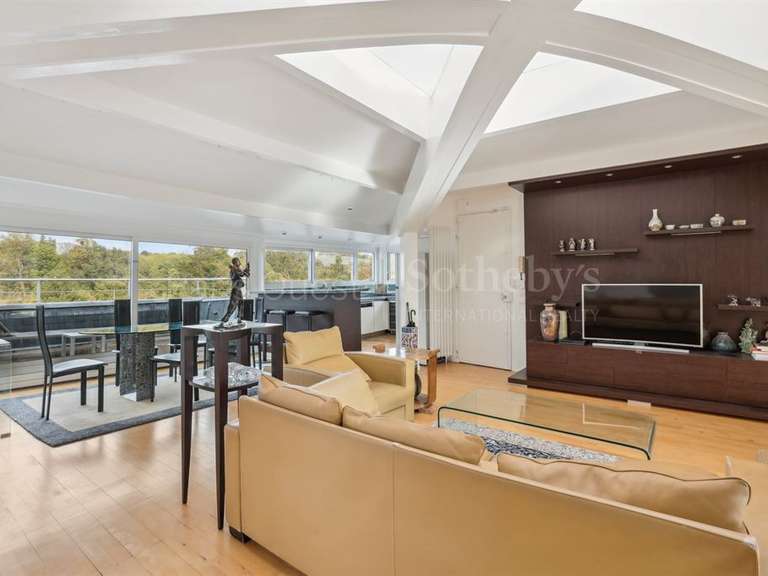 Appartement Boulogne-Billancourt - 1 chambre - 124m²