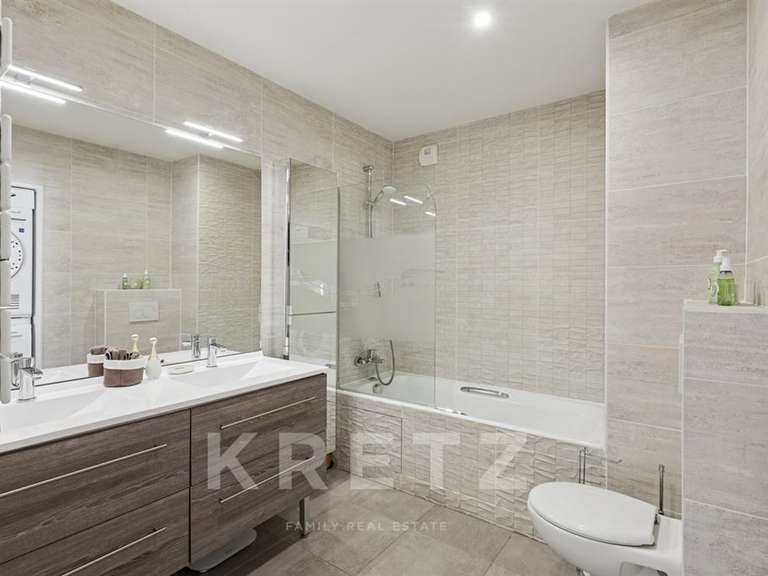 Appartement Boulogne-Billancourt - 2 chambres - 81m²