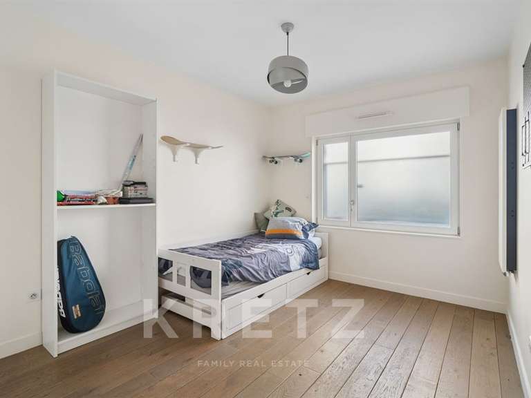 Apartment Boulogne-Billancourt - 3 bedrooms - 126m²