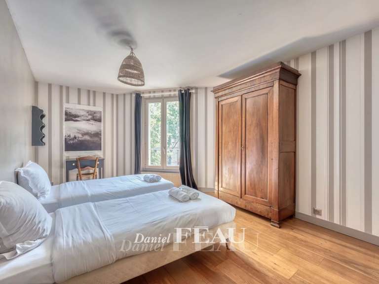 Appartement Boulogne-Billancourt - 3 chambres - 139m²