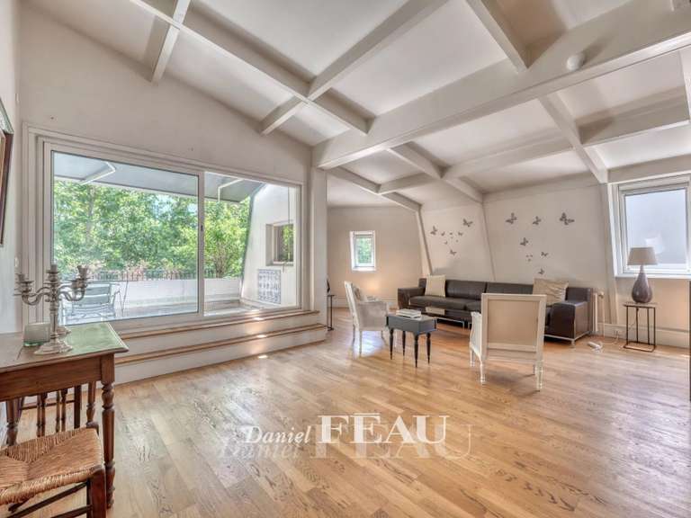 Apartment Boulogne-Billancourt - 3 bedrooms - 139m²