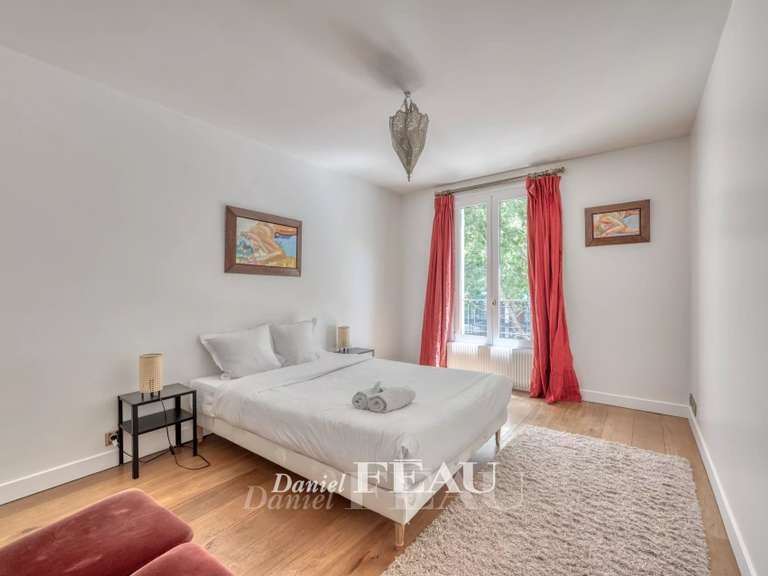 Apartment Boulogne-Billancourt - 3 bedrooms - 139m²