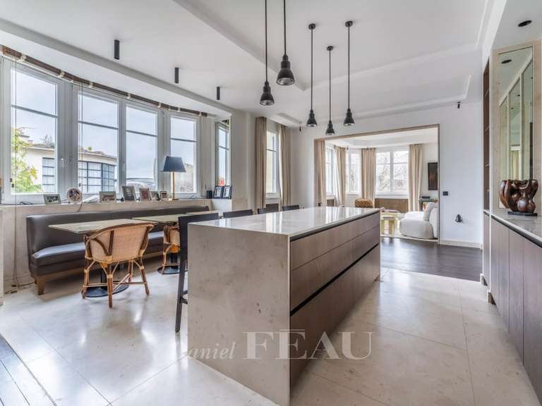 Appartement Boulogne-Billancourt - 2 chambres - 133m²