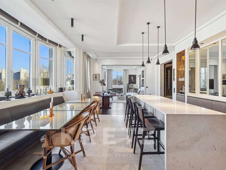 Appartement Boulogne-Billancourt - 2 chambres - 136m²