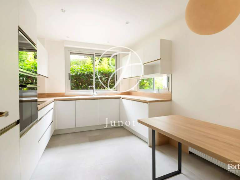 Appartement Boulogne-Billancourt - 2 chambres - 122m²