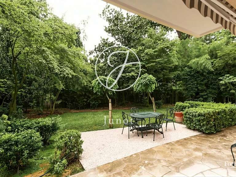 Appartement Boulogne-Billancourt - 2 chambres - 122m²