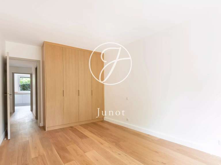 Appartement Boulogne-Billancourt - 2 chambres - 122m²