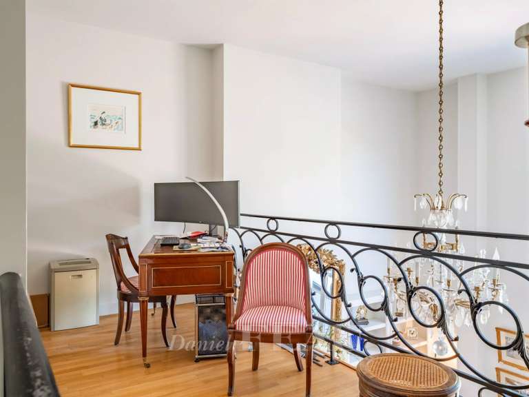 Apartment Boulogne-Billancourt - 2 bedrooms - 138m²