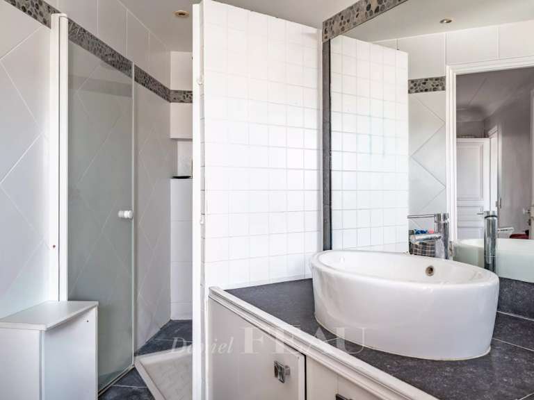 Appartement Boulogne-Billancourt - 1 chambre - 70m²