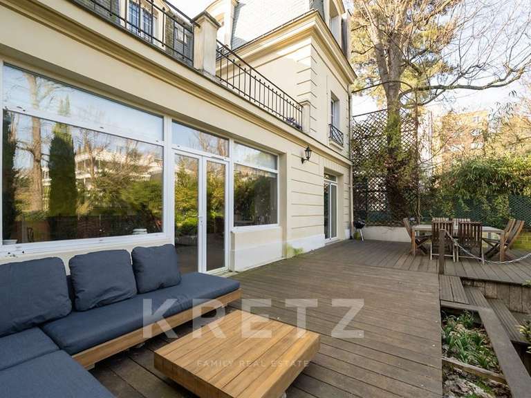 Mansion Boulogne-Billancourt - 7 bedrooms - 310m²