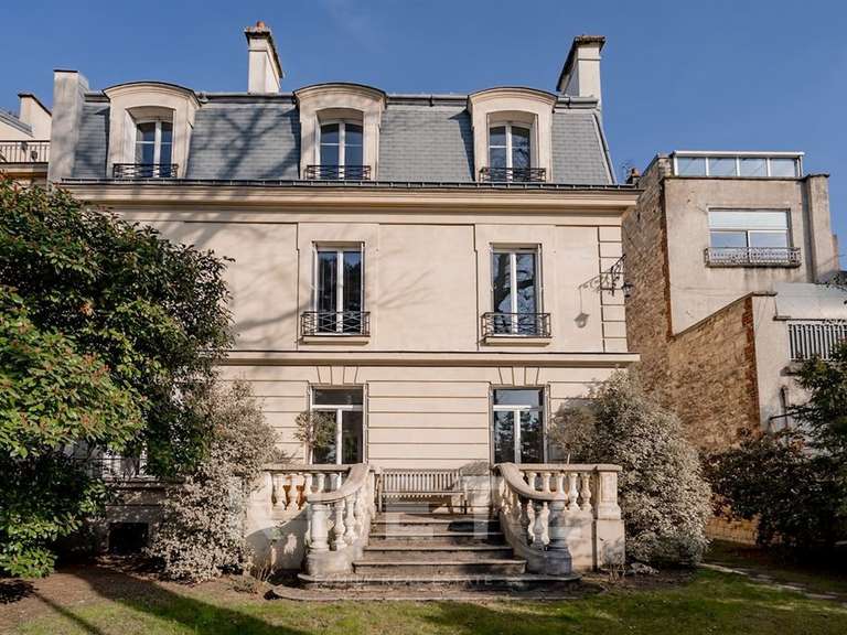Mansion Boulogne-Billancourt - 7 bedrooms - 310m²
