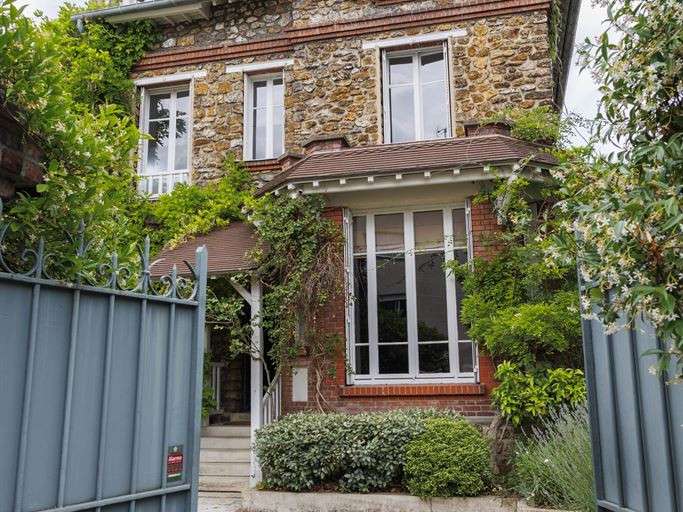 House Boulogne-Billancourt - 6 bedrooms - 260m²