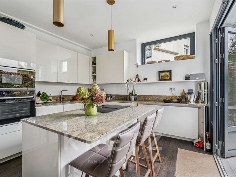 House Boulogne-Billancourt - 3 bedrooms - 200m²